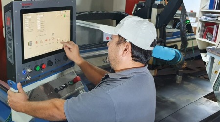 Capacitación continua de nuestros ingenieros y técnicos